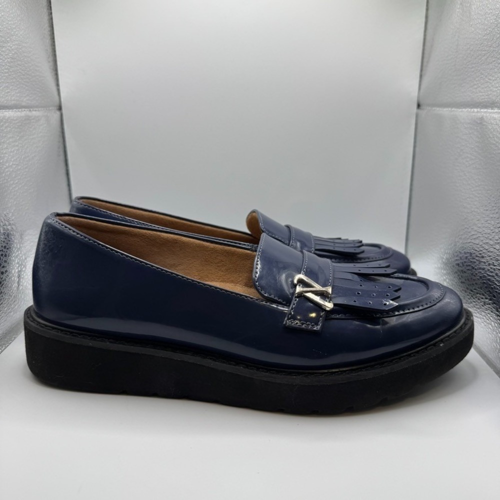 Naturalizer Expert Lug Sole Loafers – Midnight Blue Faux Patent Women's Size 6.5 - Picture 4 of 6